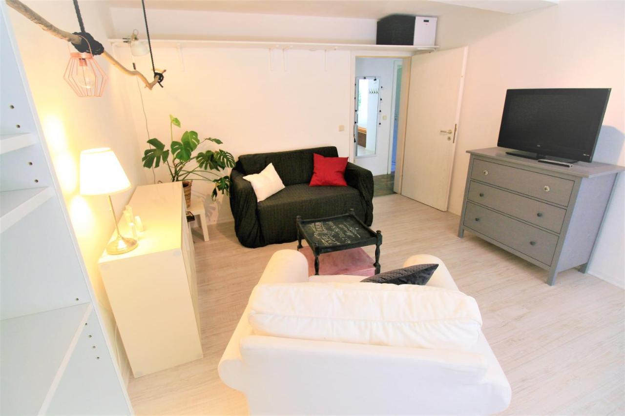 Zentrale Ferienwohnung „Treibholz“ Im Sonnenblumenhaus Flensburg Exteriör bild
