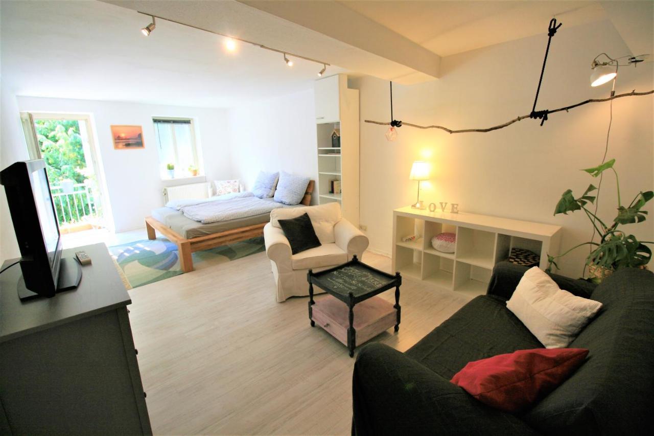 Zentrale Ferienwohnung „Treibholz“ Im Sonnenblumenhaus Flensburg Exteriör bild